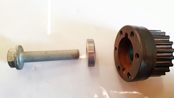 C20LET / C20XE FTT ERSATZSCHRAUBE,  ZAHNRAD ZAHNRIEMEN AN KURBELWELLE FUER 90298206 / 6 14 940 [NEUE VERSION]
