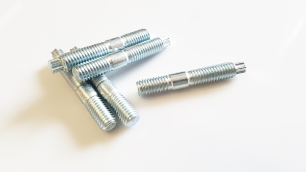 M8x30 10.9 Stehbolzen verzinkt