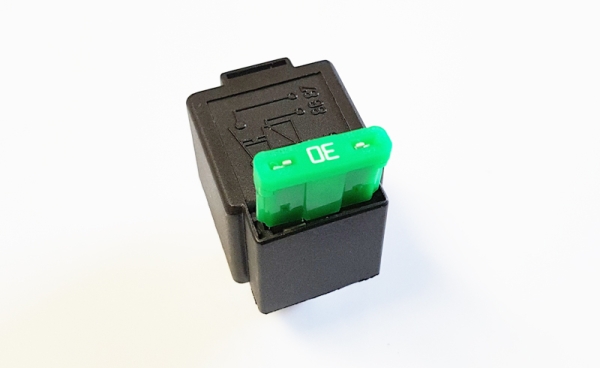 Arbeitsstrom Relais mit 30A Sicherung 12V